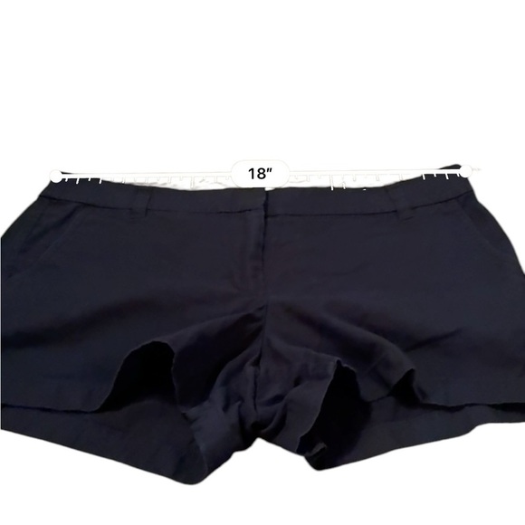 J. Crew Factory Faded Black Mid Rise Chino Shorts Sz 16 - Picture 6 of 8